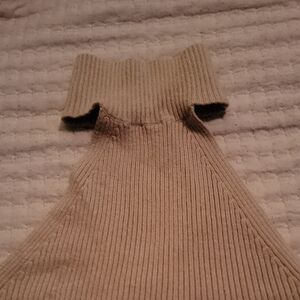 House of Harlow 1960 Textured Beige Knitwear